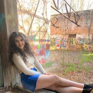 Meet your Posher, Macee